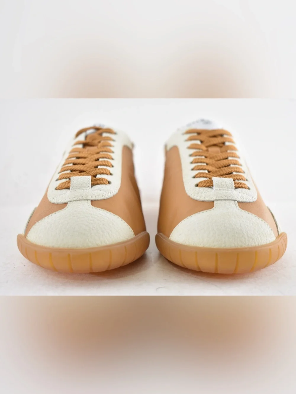 Chanel 26P Brown White Leather Suede CC Logo Flat Runner Trainer Sneaker 39.5 - Picture 10 of 16